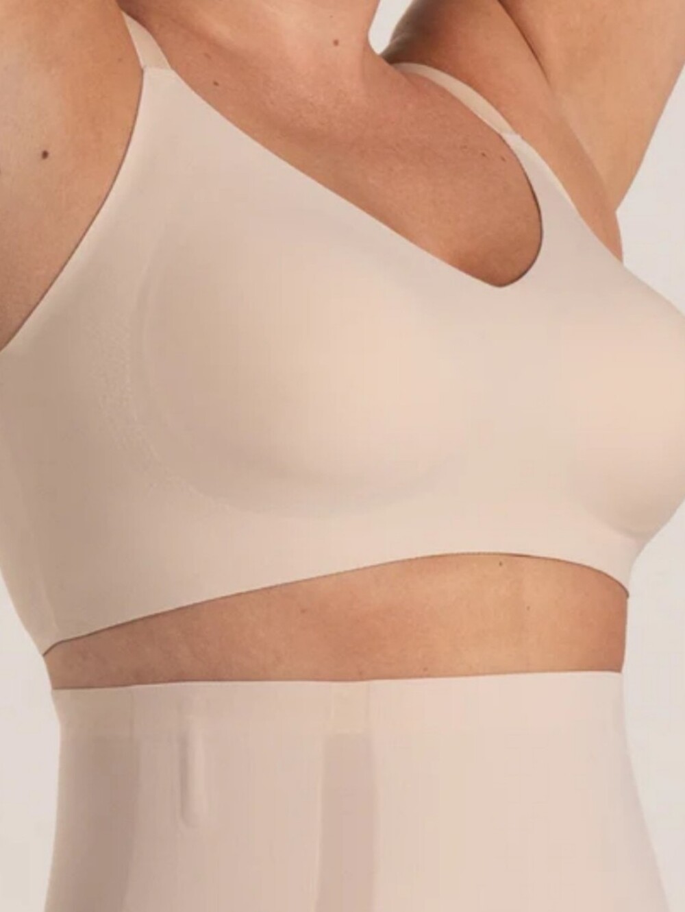 Shapermint Essentials Smoothing Comfort Wireless Bra NWT